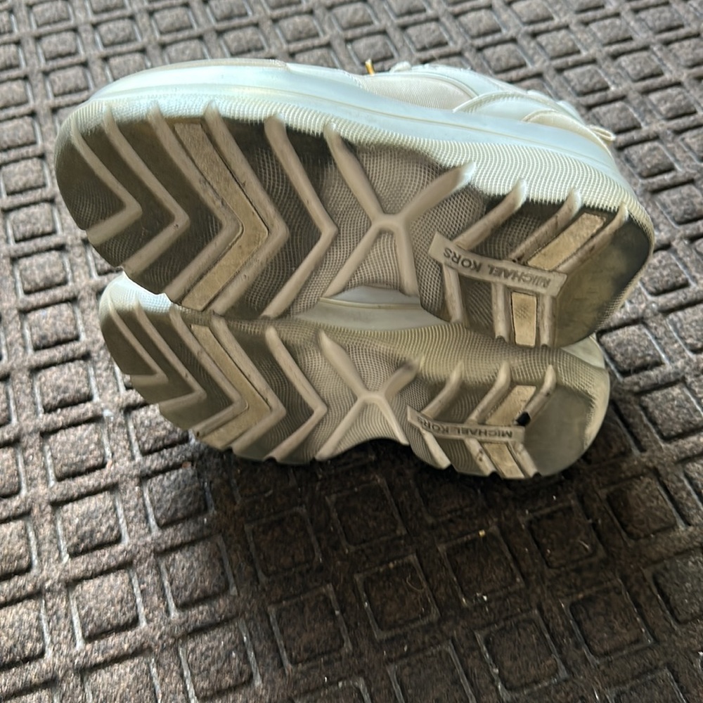 Michael Kors Felicia Platform Sneakers - White/Beige - Picture 5 of 8